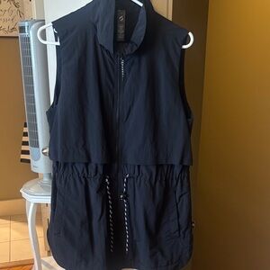 Lou & Grey Sleeveless Women's Vest Size M